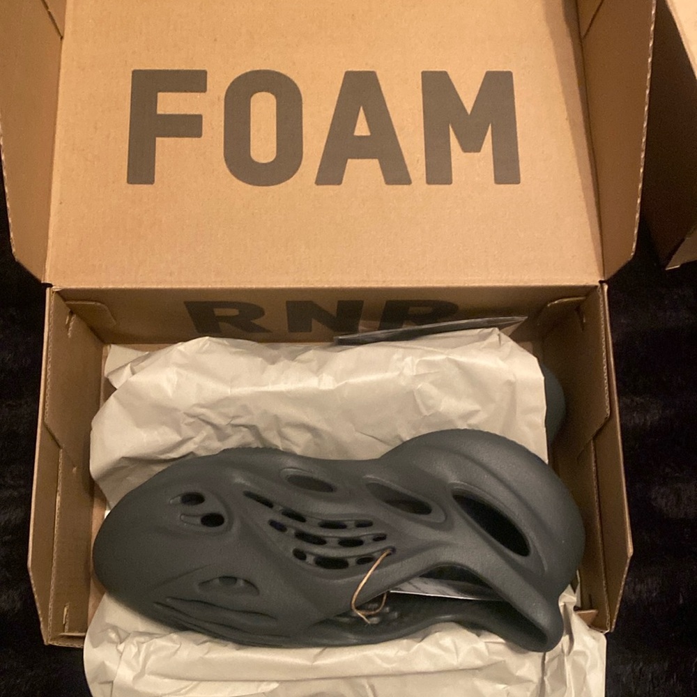 Yeezy Foam Rnr
